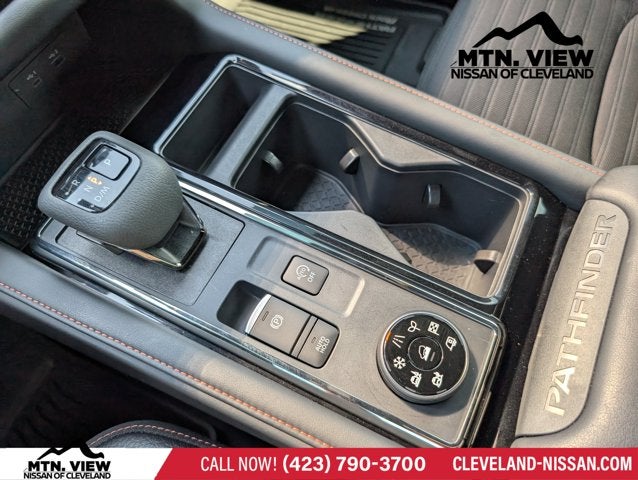 2025 Nissan Pathfinder Rock Creek