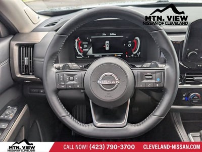 2025 Nissan Pathfinder Platinum