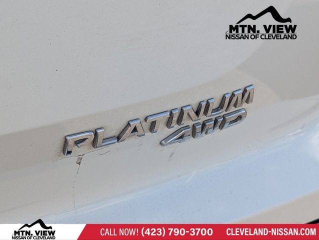 2024 Nissan Pathfinder Platinum