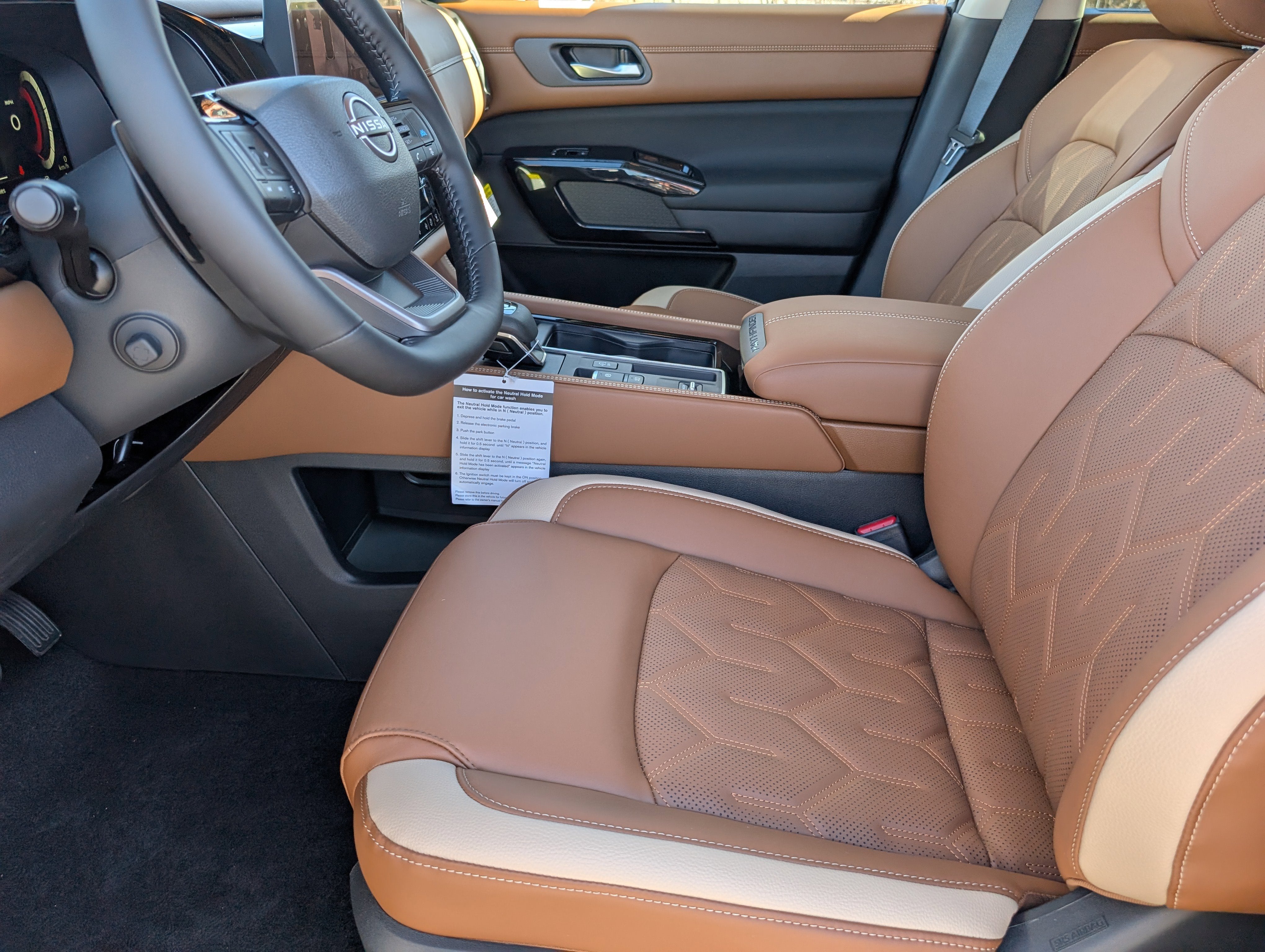 2026 Nissan Pathfinder Platinum