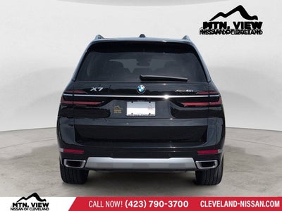 2025 BMW X7 xDrive40i