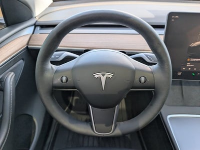 2025 Tesla Model Y Long Range