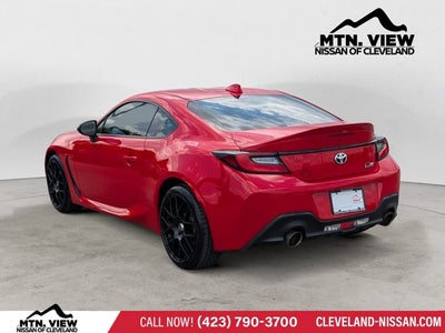 2024 Toyota GR86 Premium
