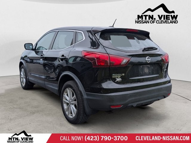 2017 Nissan Rogue Sport S