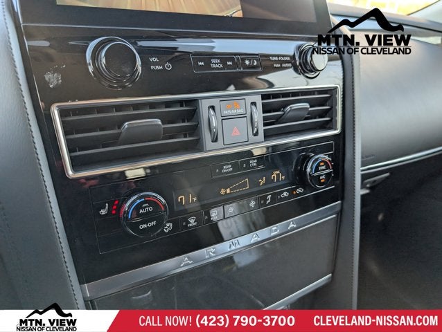 2024 Nissan Armada SV