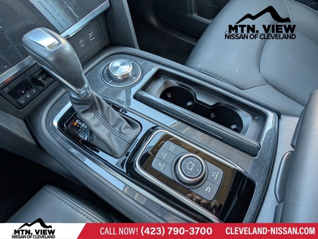 2024 Nissan Armada SV