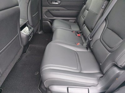 2026 Nissan Armada SV