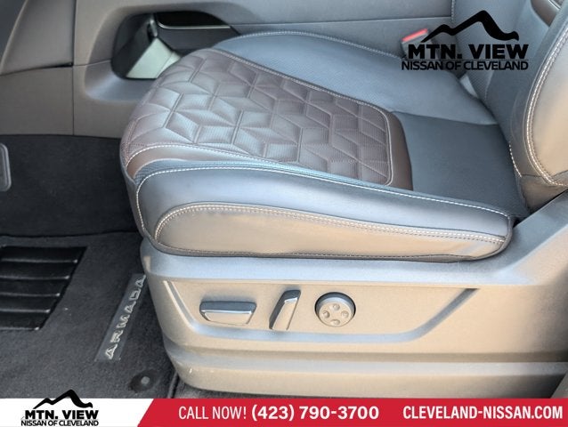 2025 Nissan Armada Platinum