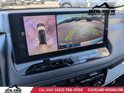 2025 Nissan Rogue SL