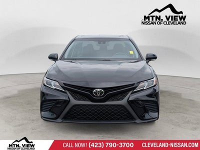 2018 Toyota Camry SE