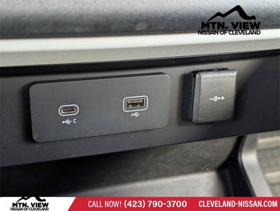 2024 Land Rover Defender S