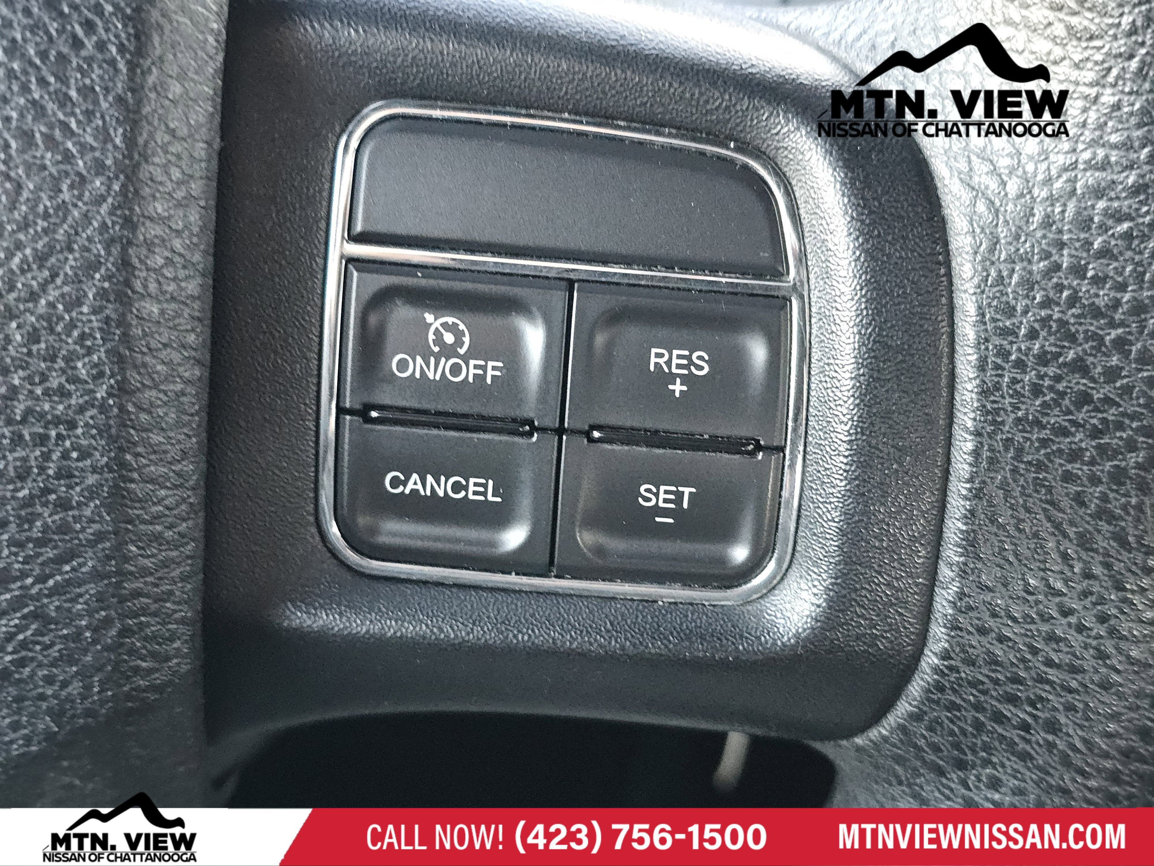 2014 Dodge Avenger SE V6