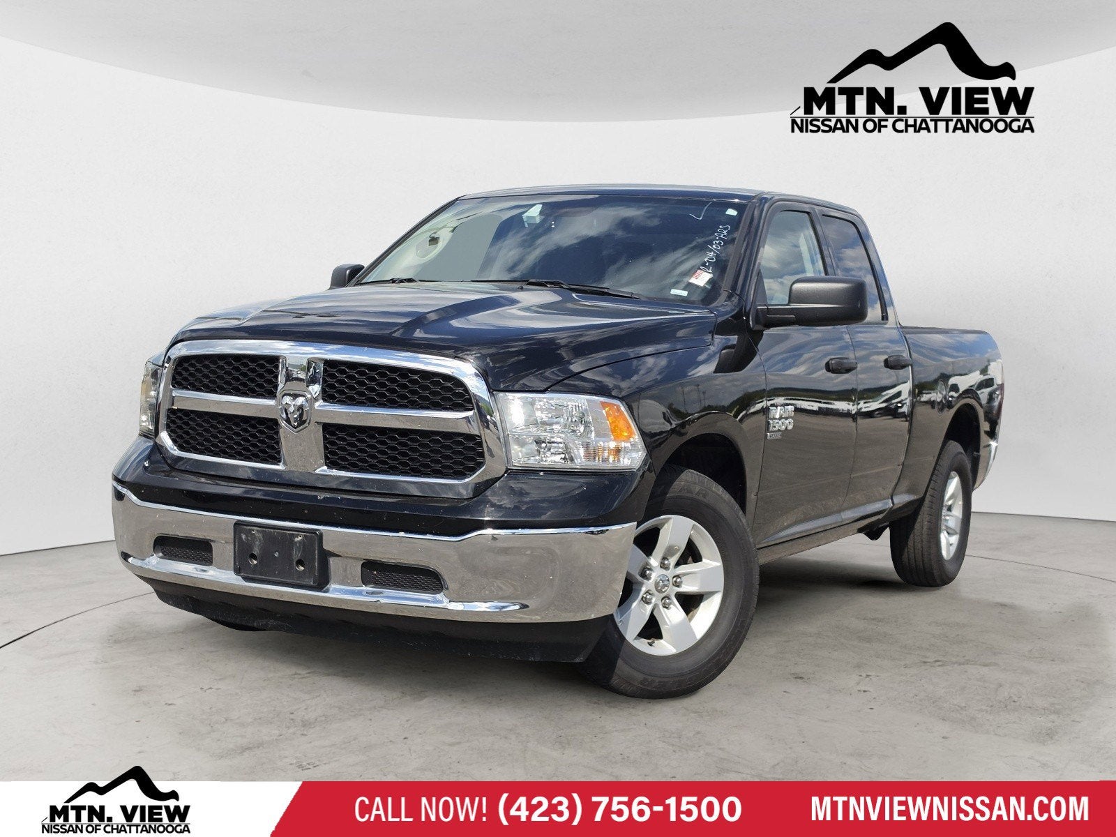 2024 RAM 1500 Classic SLT