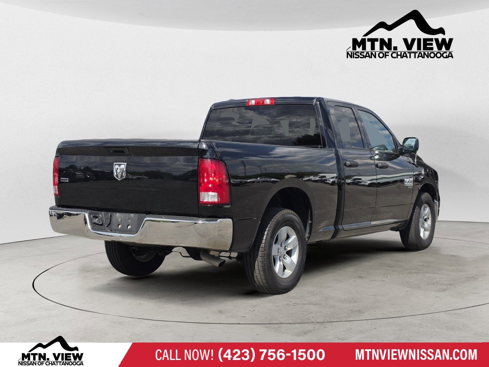 2024 RAM 1500 Classic SLT