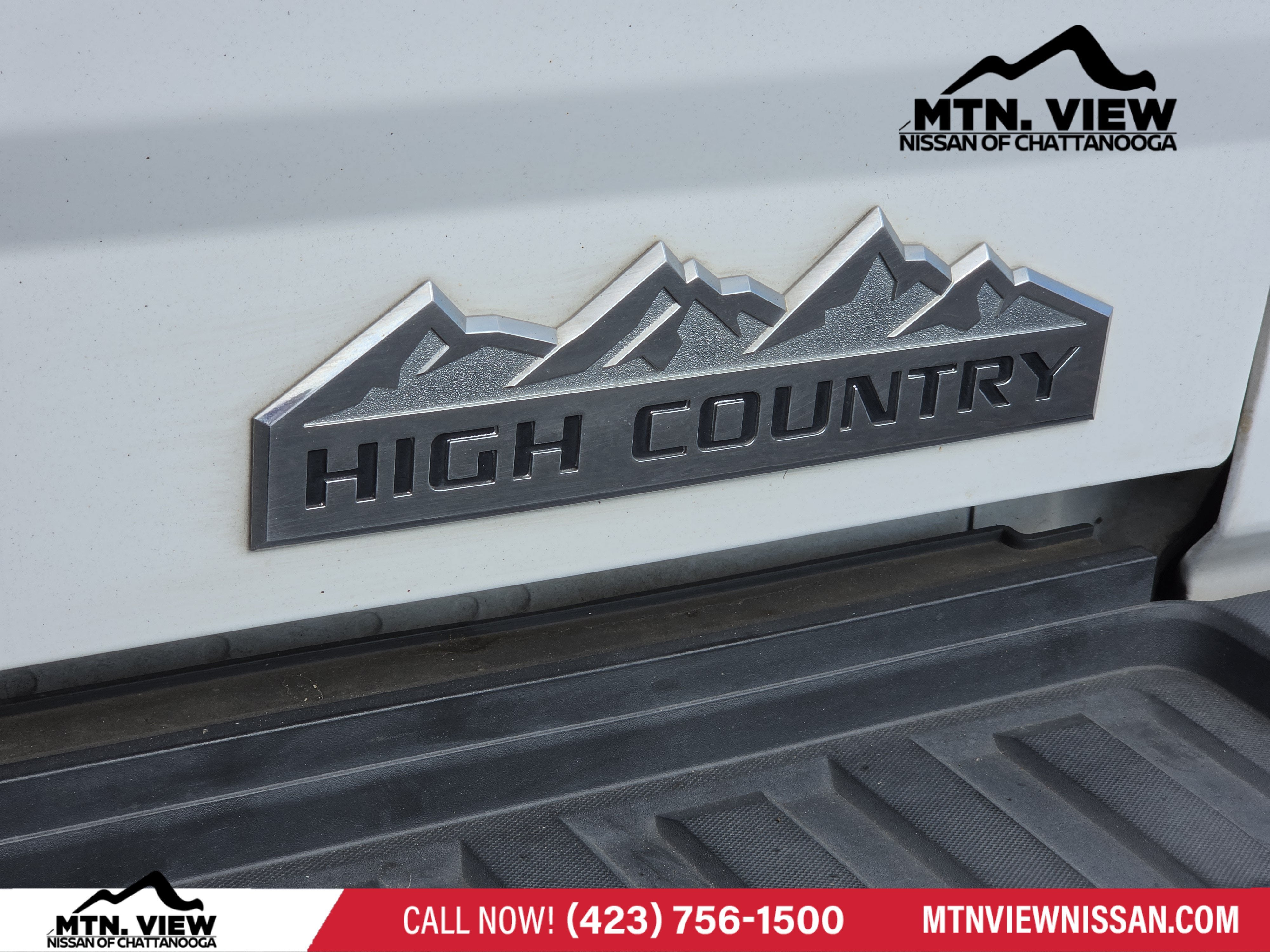 2015 Chevrolet Silverado 3500HD Built After Aug 14 High Country