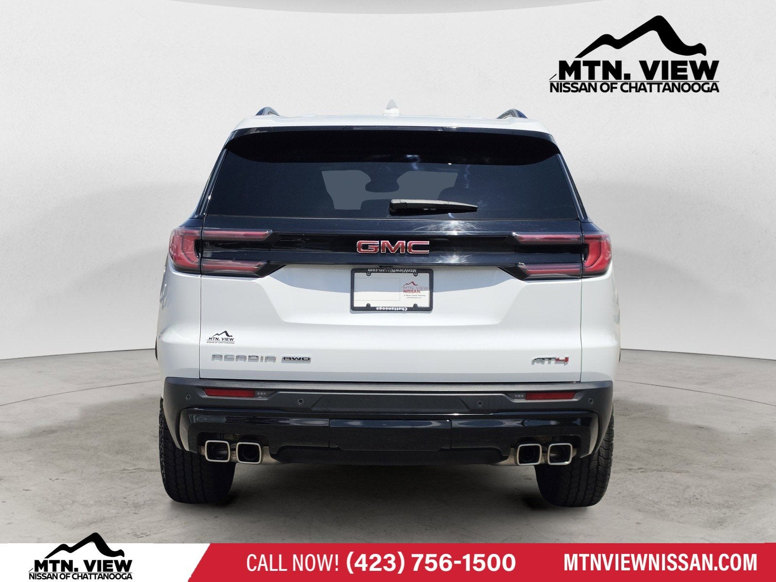 2025 GMC Acadia AWD AT4