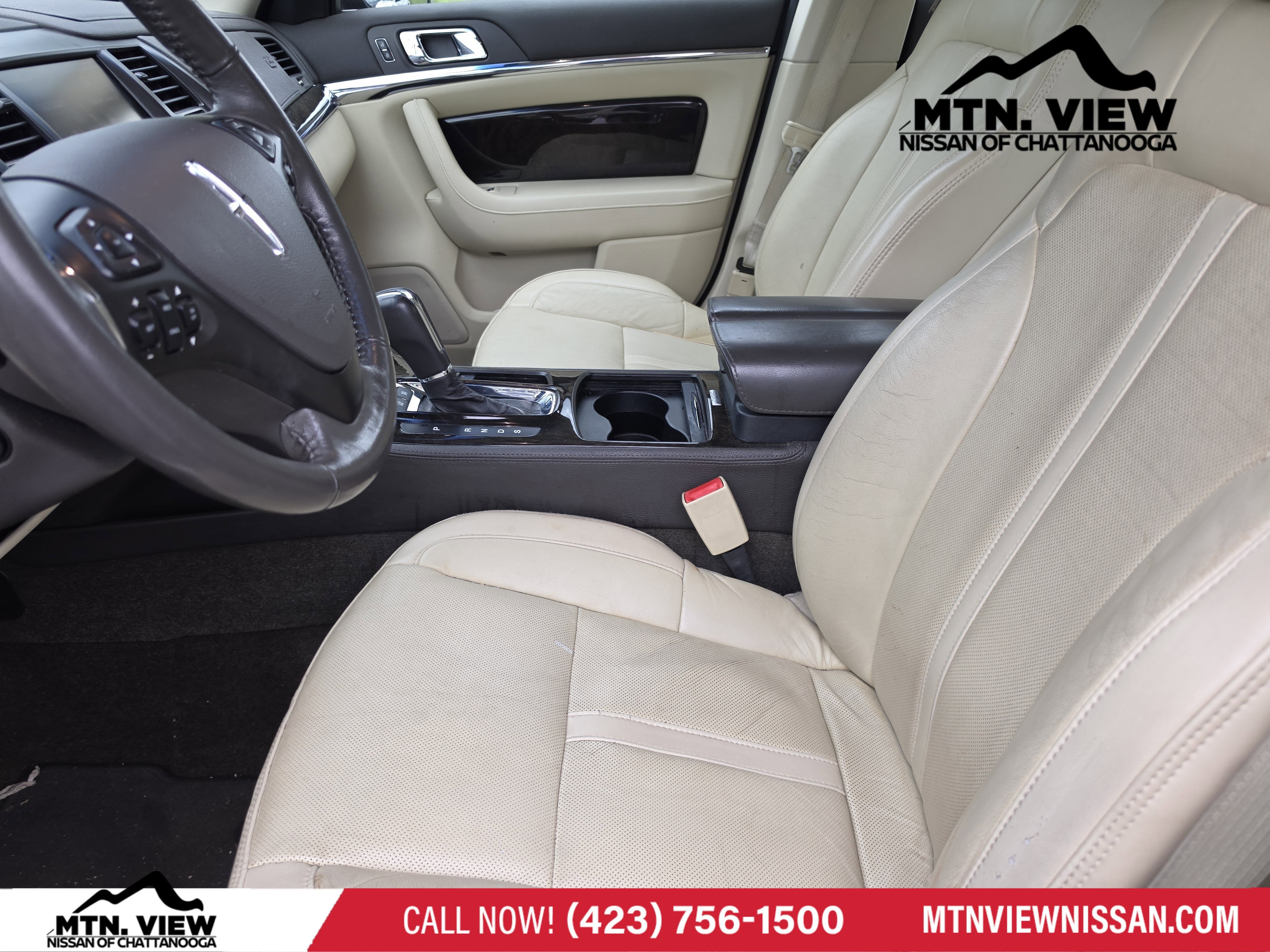 2013 Lincoln MKS Base