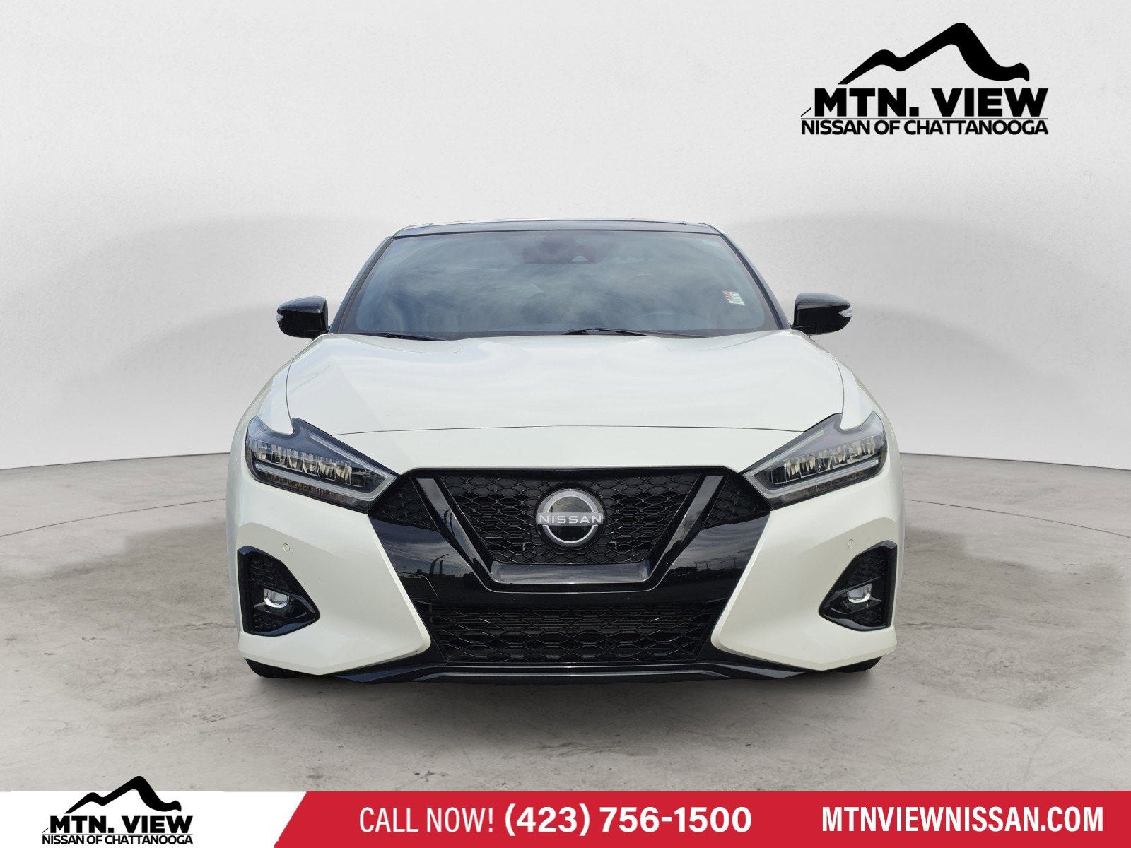 2023 Nissan Maxima SR