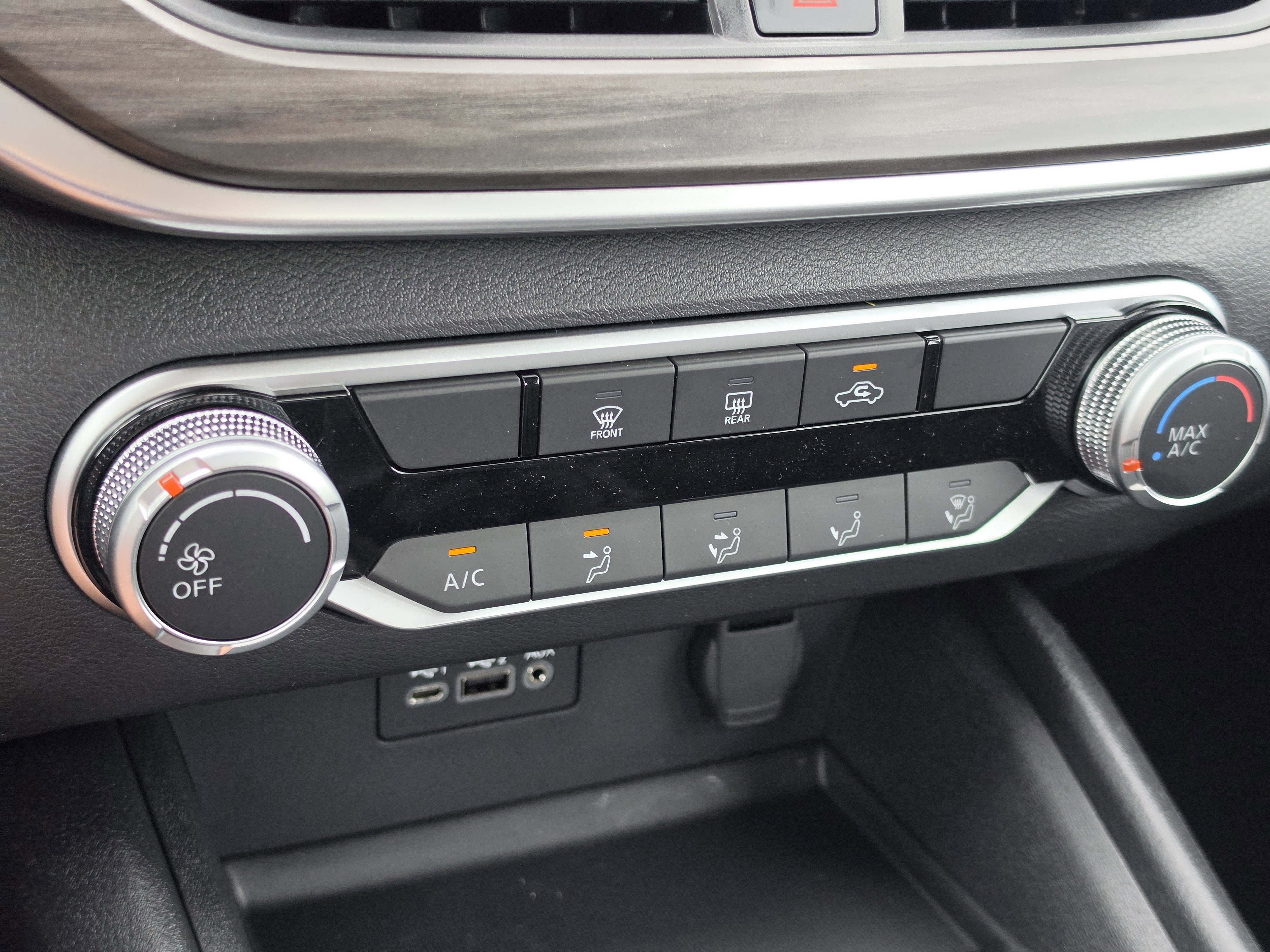 2026 Nissan Altima SV
