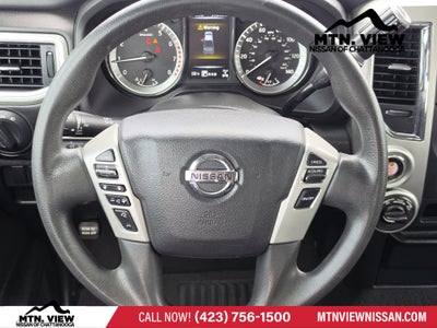 2017 Nissan Titan SV