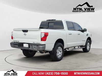 2017 Nissan Titan SV