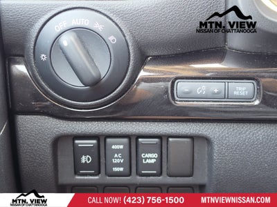2017 Nissan Titan SV