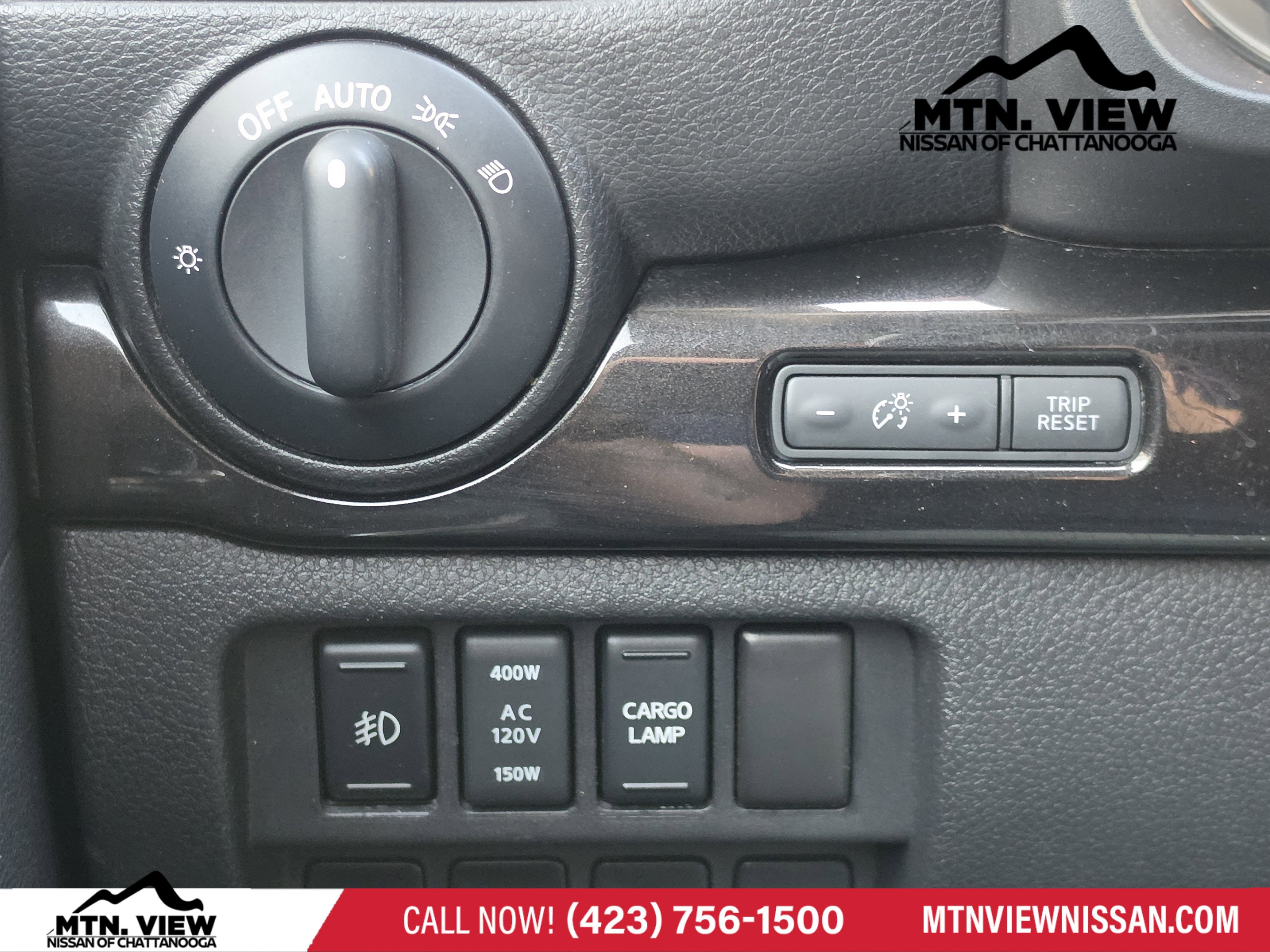 2017 Nissan Titan XD SV