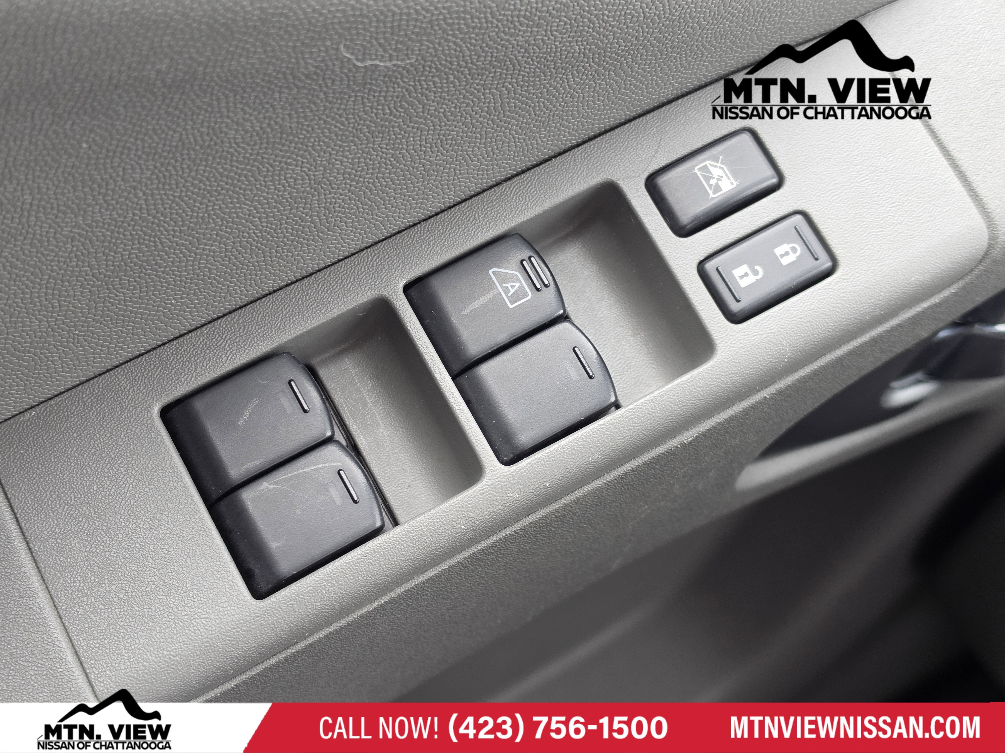 2021 Nissan Frontier SV