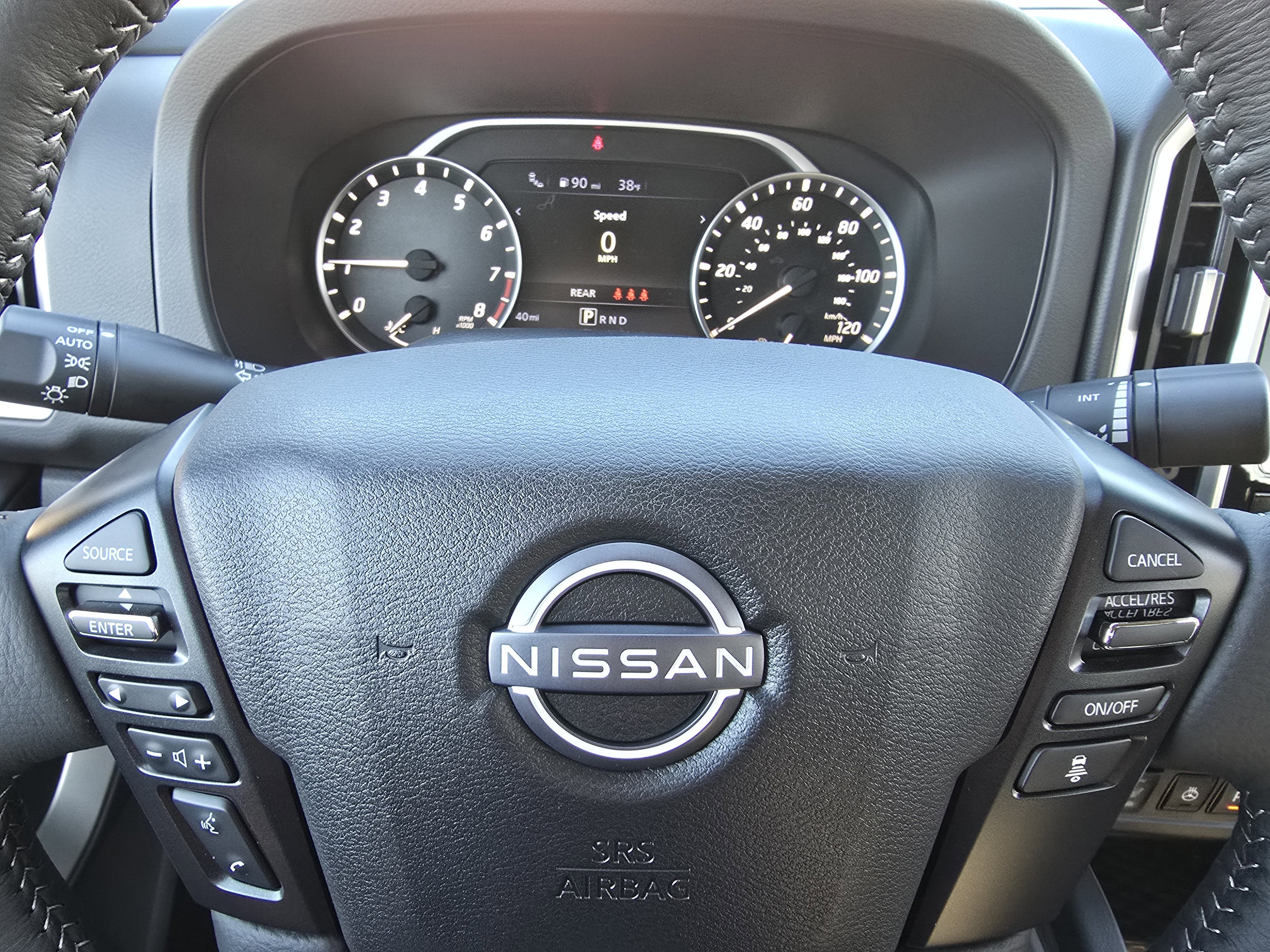 2026 Nissan Frontier SV