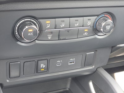 2027 Nissan Frontier SV