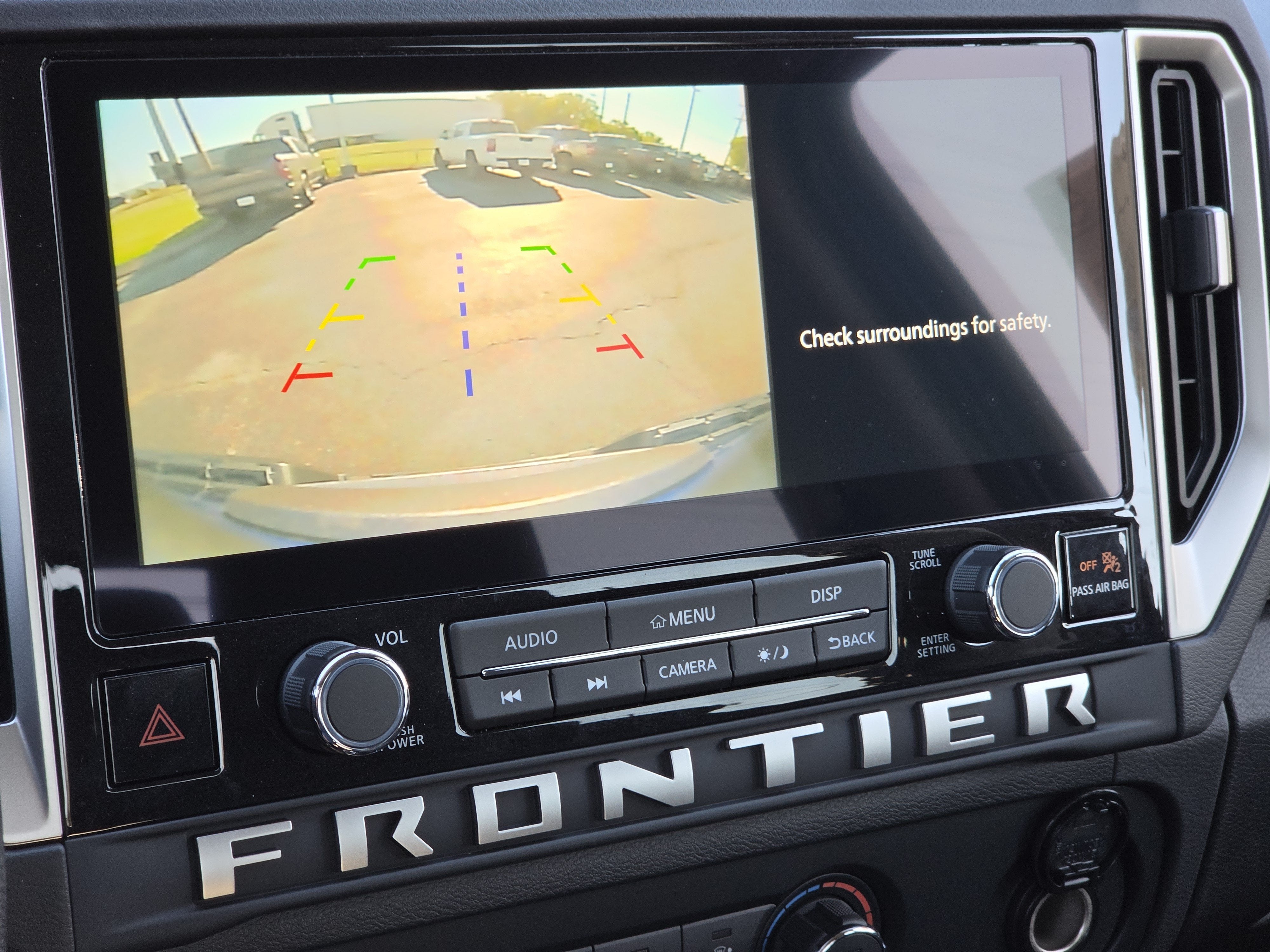 2027 Nissan Frontier SV