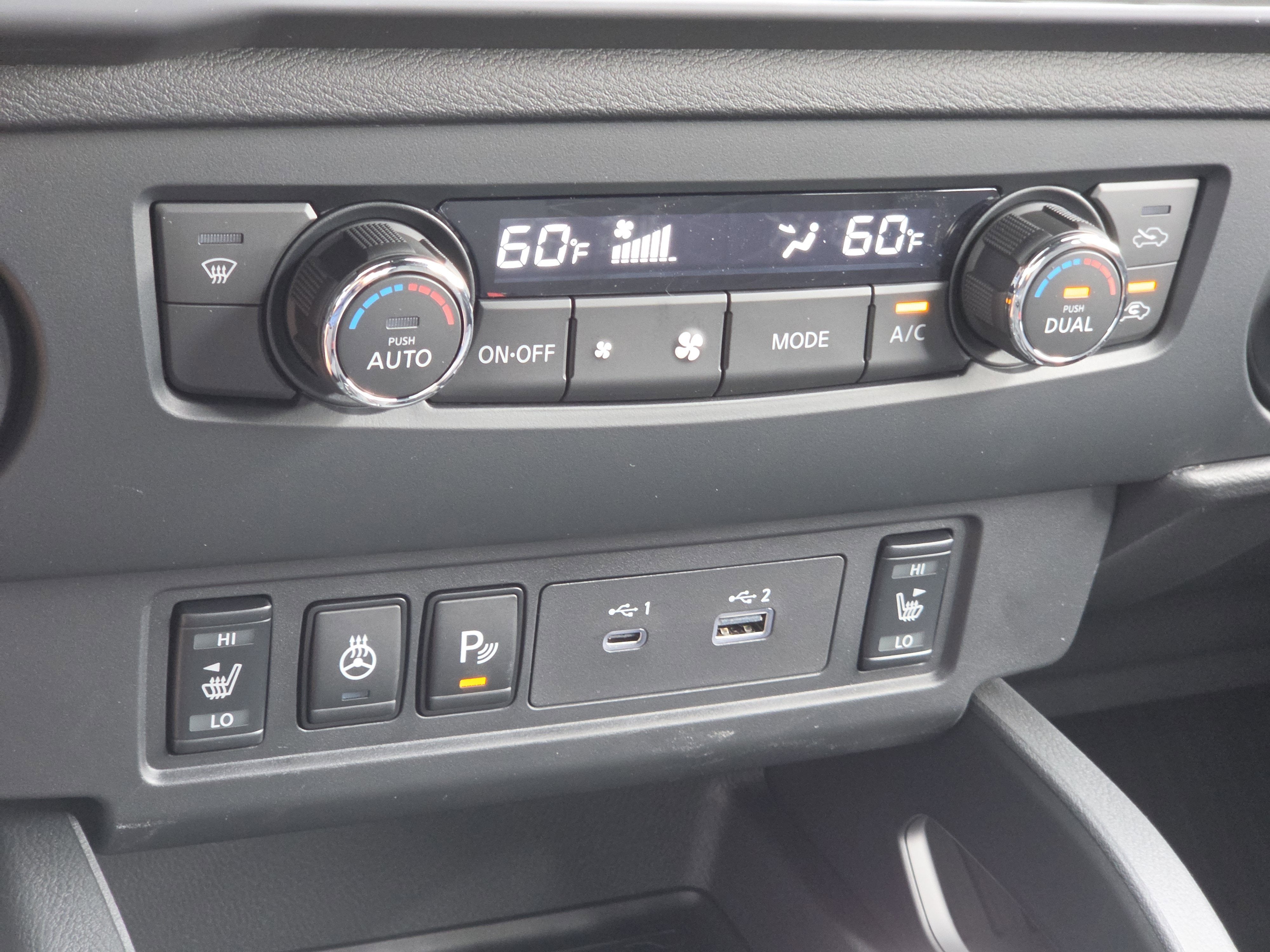 2026 Nissan Frontier SV