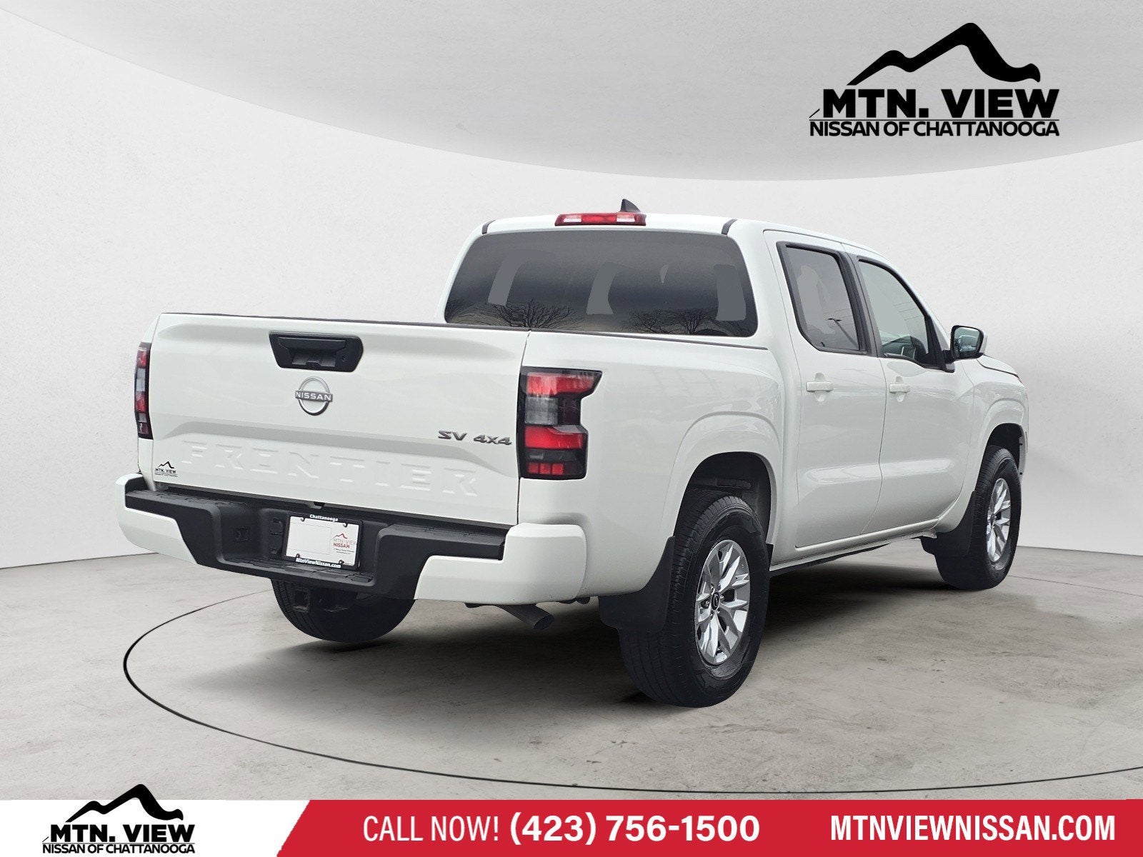 2024 Nissan Frontier SV