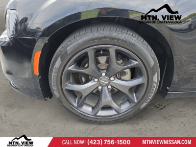 2022 Chrysler 300 300S