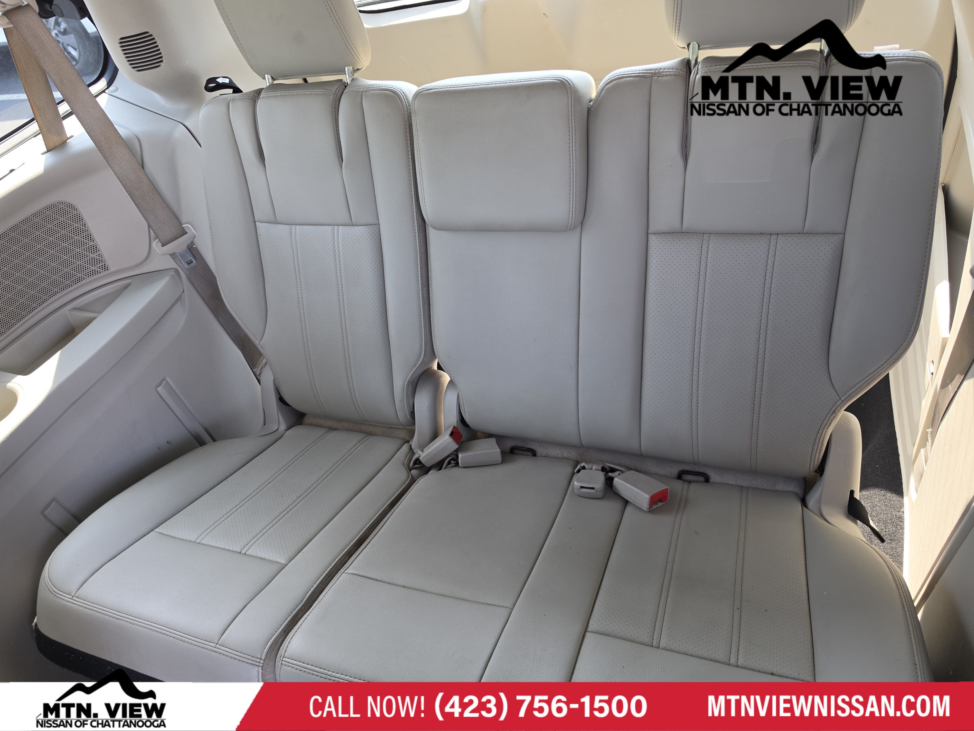 2013 Chrysler Town & Country Touring-L