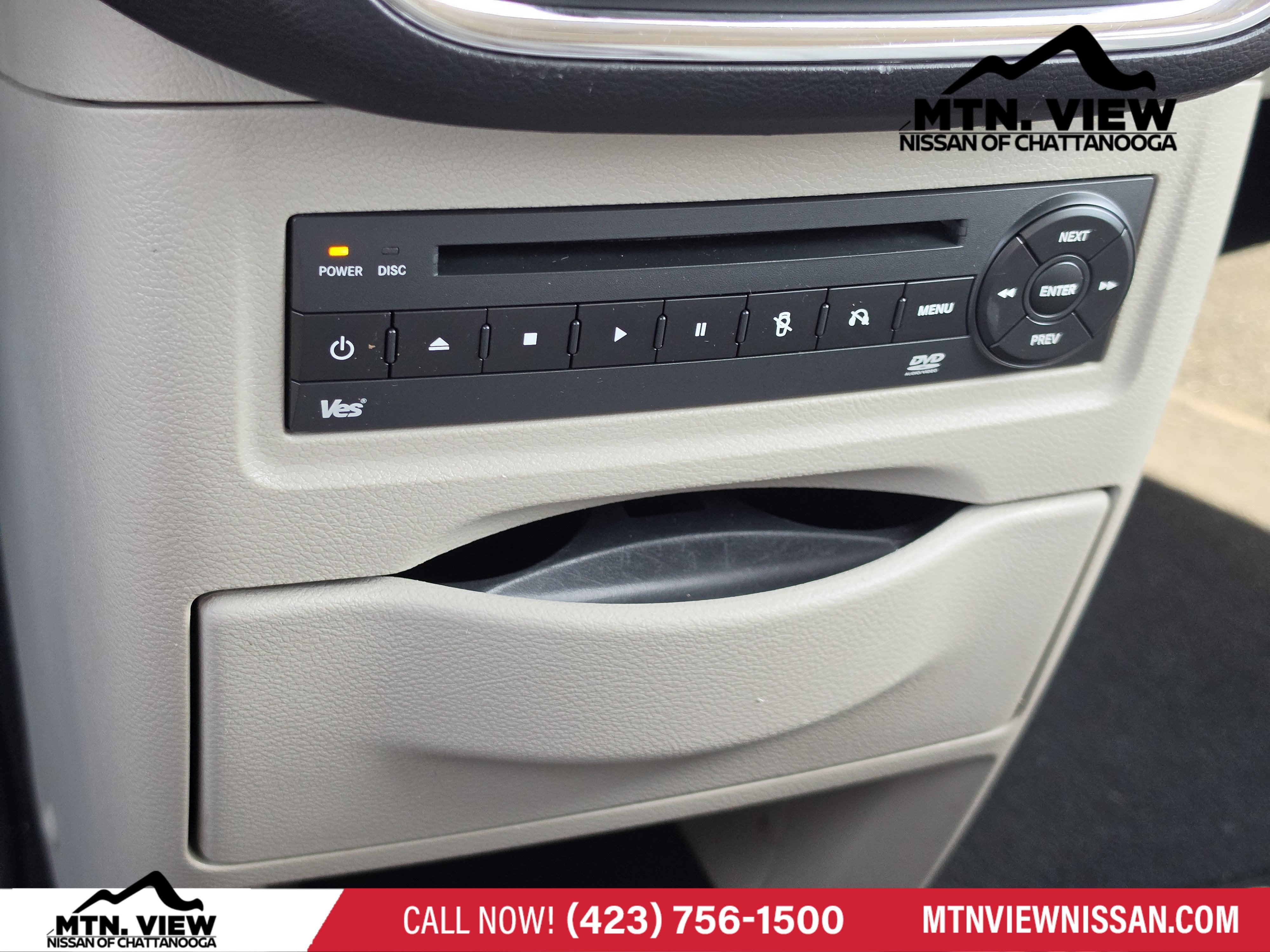 2013 Chrysler Town & Country Touring-L