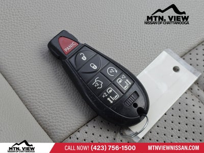 2013 Chrysler Town & Country Touring-L