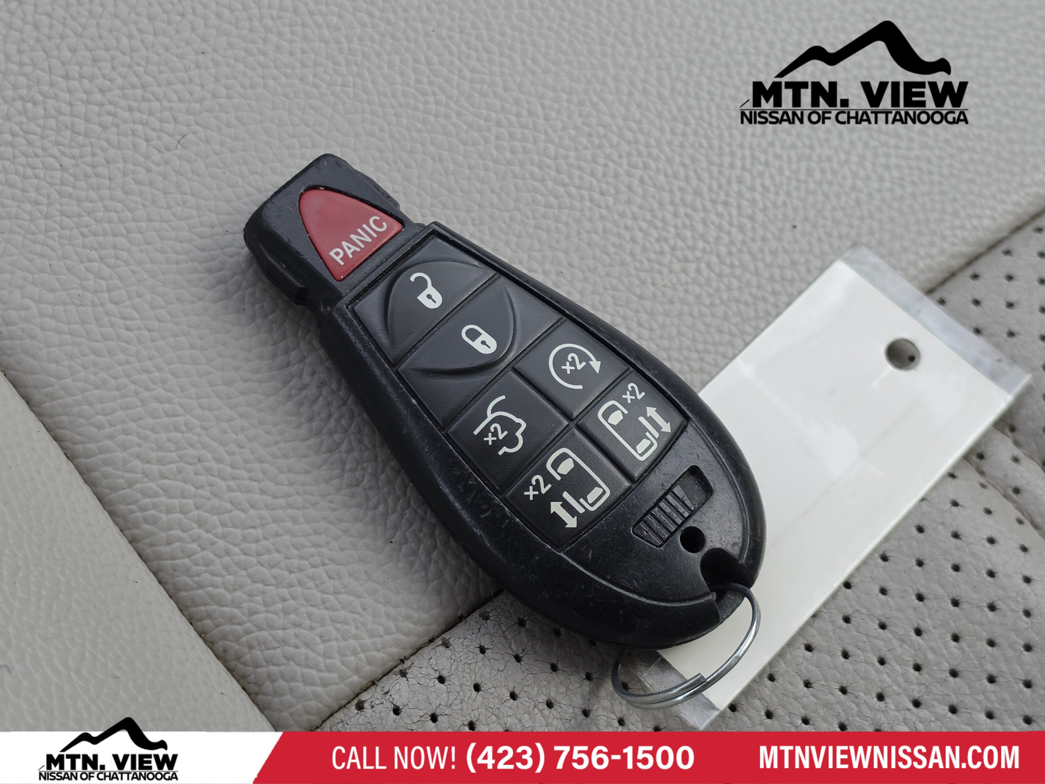 2013 Chrysler Town & Country Touring-L