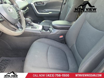 2021 Toyota RAV4 LE