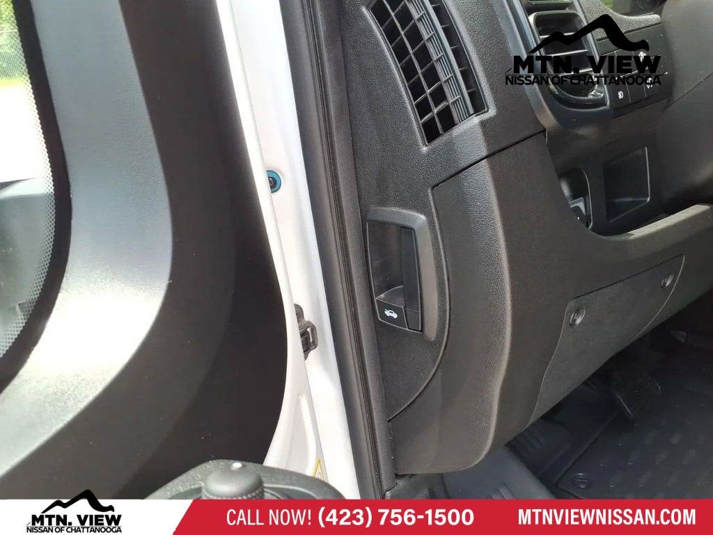 2025 RAM ProMaster Cargo Van Tradesman