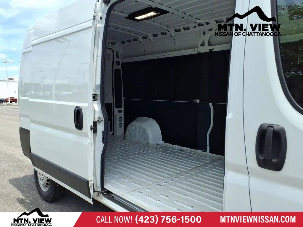 2025 RAM ProMaster Cargo Van Tradesman