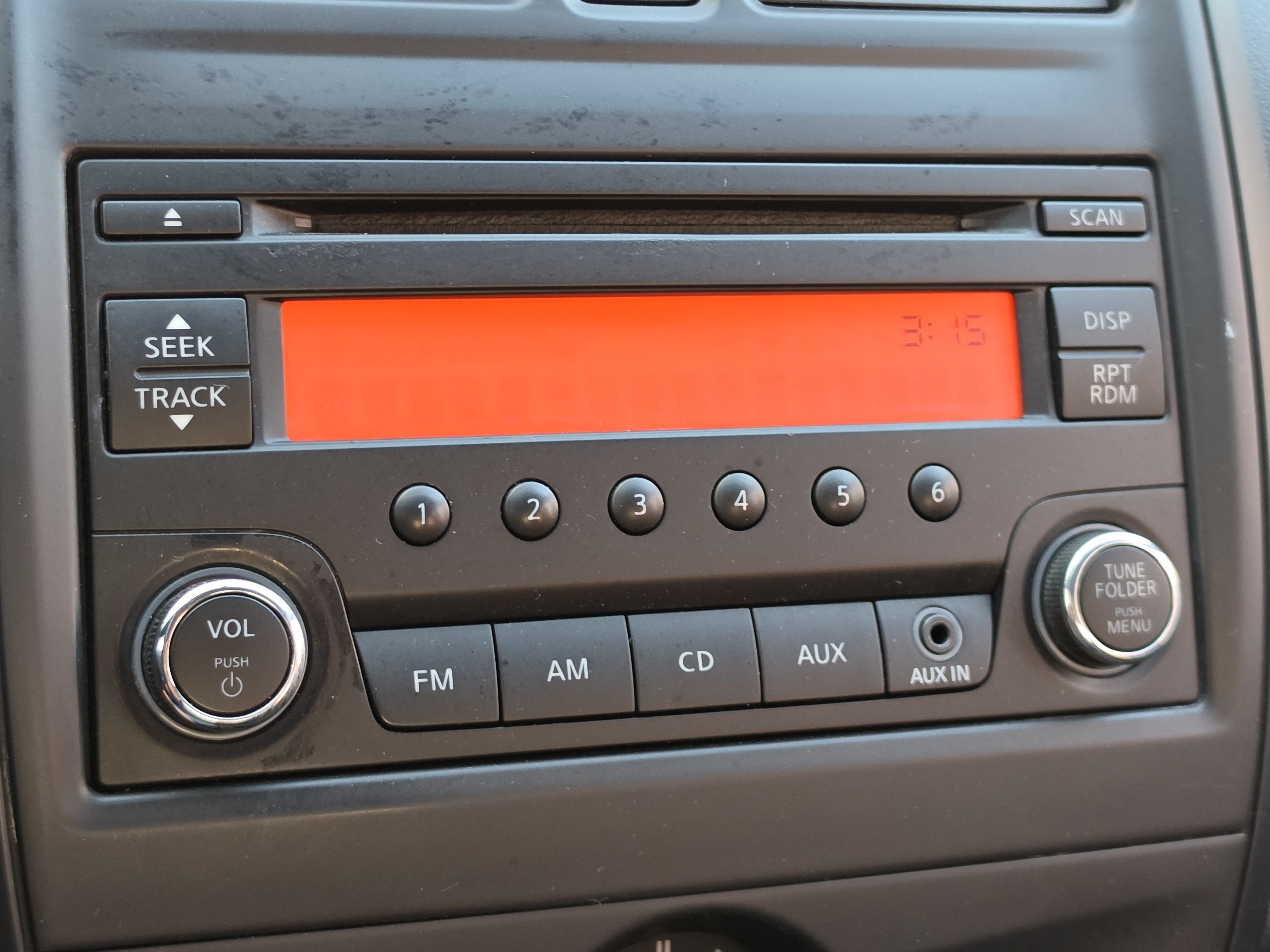 2015 Nissan Versa S Plus