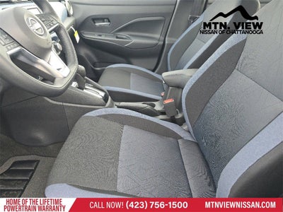 2025 Nissan Versa SV