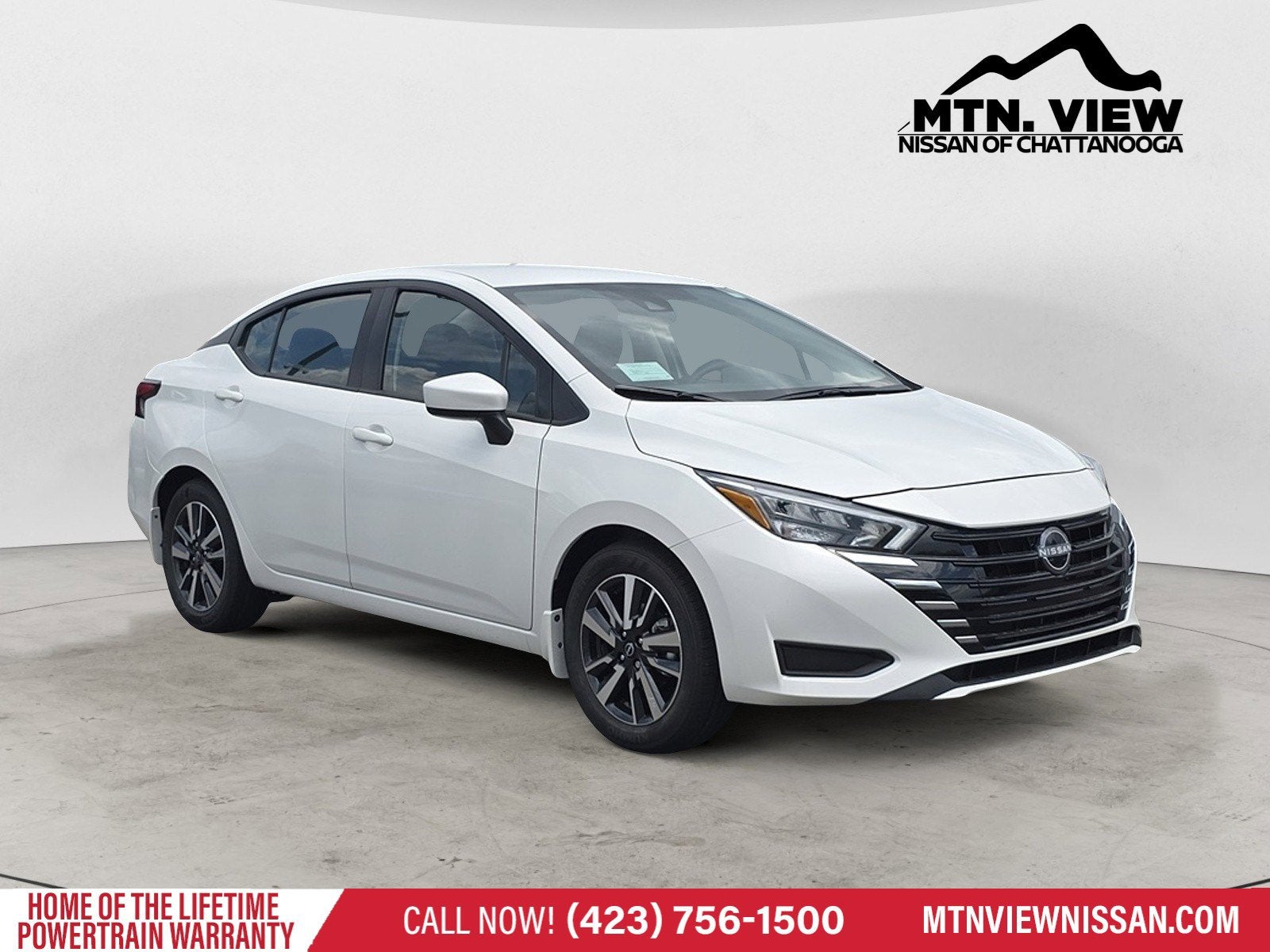 2025 Nissan Versa SV