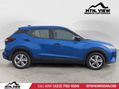 2022 Nissan Kicks S