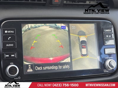 2022 Nissan Kicks SR