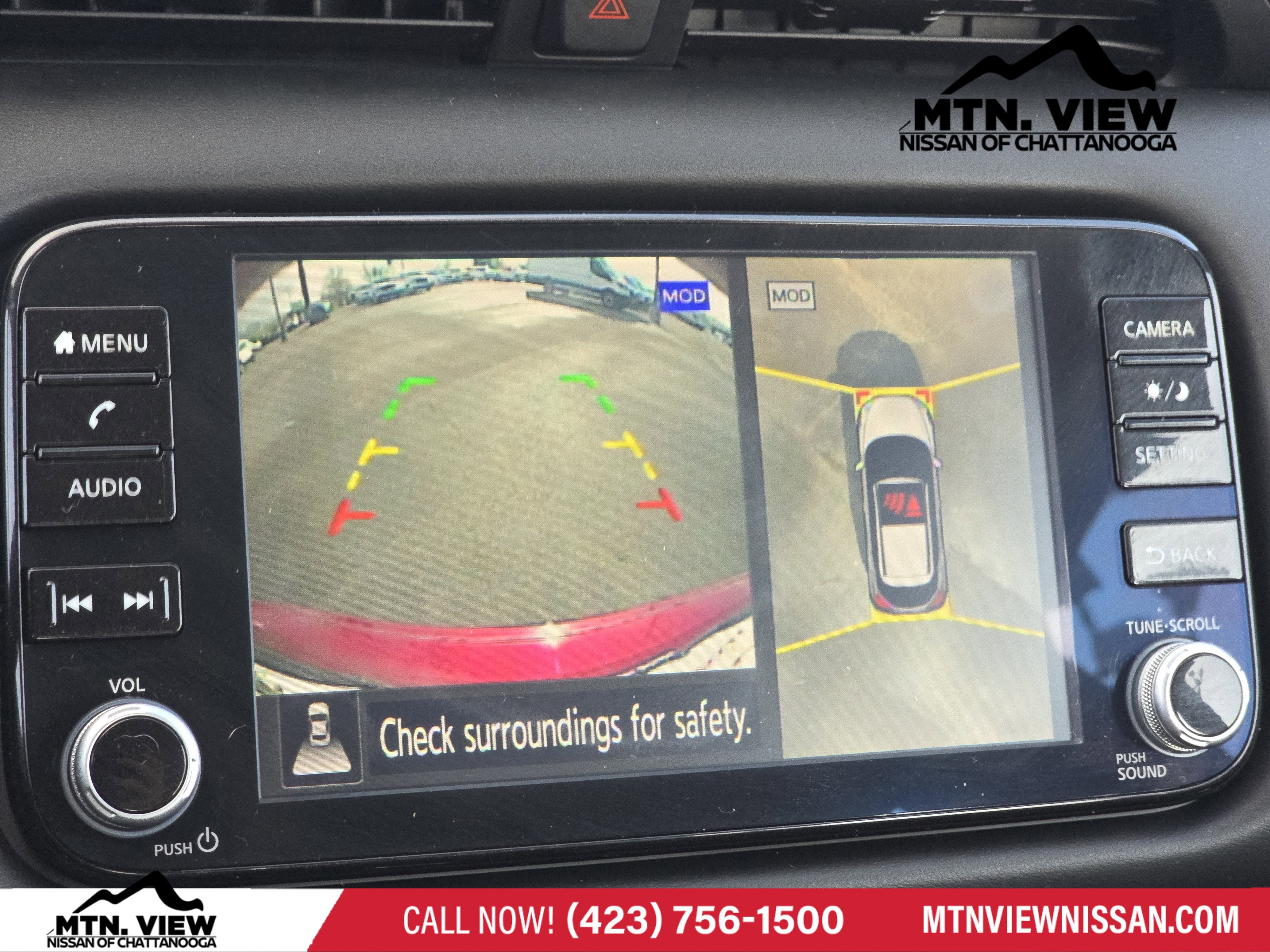 2022 Nissan Kicks SR