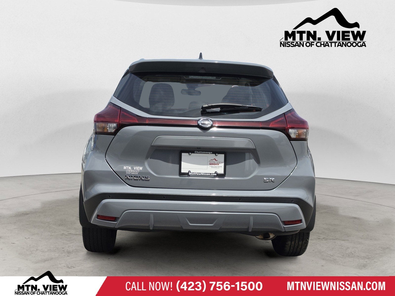 2021 Nissan Kicks SR