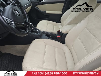 2015 Volkswagen Jetta 2.0L TDI SE w/Connectivity