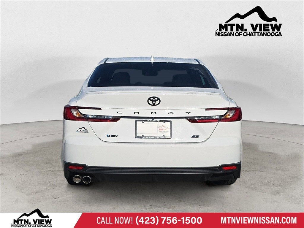 2025 Toyota Camry SE